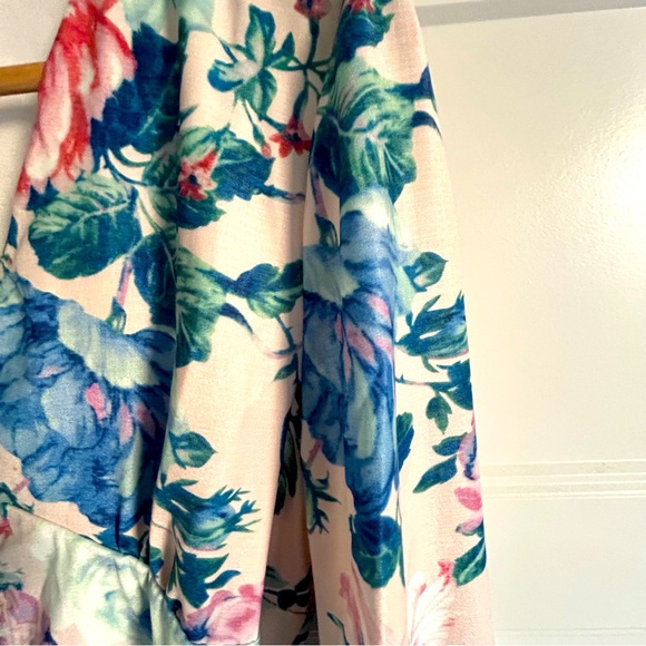 Floral Maxi Dress - Picture 2 of 8